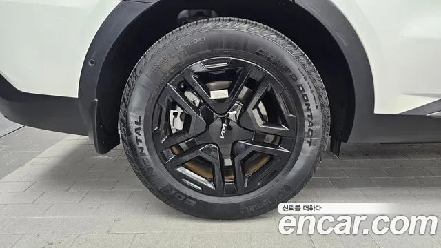 Kia Sorento — фото 5