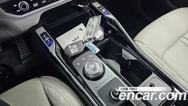 Kia Sorento — фото 9
