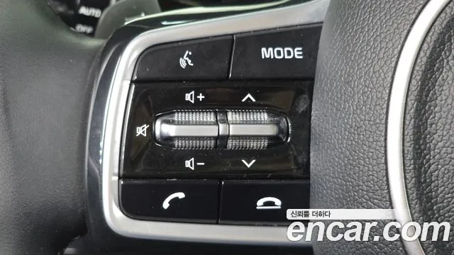 Kia Sorento — фото 19