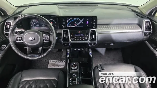 Kia Sorento — фото 7