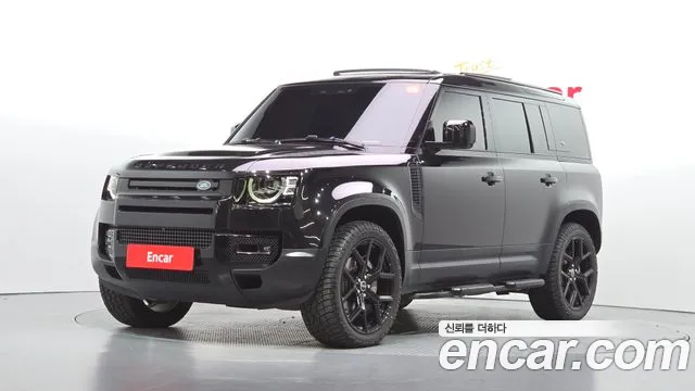 Land Rover Defender — фото 1