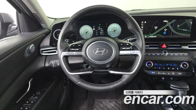 Hyundai Avante — фото 13
