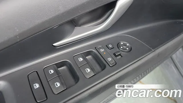 Hyundai Avante — фото 20