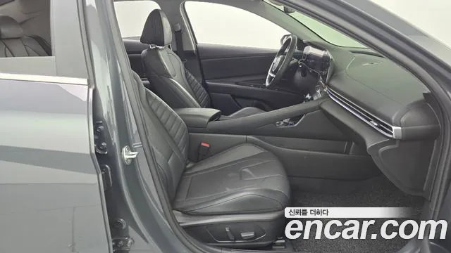 Hyundai Avante — фото 26
