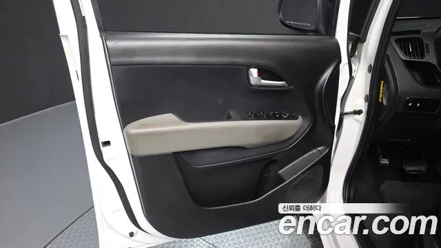 Kia Ray — фото 24