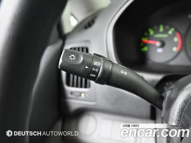 Hyundai Starex — фото 16