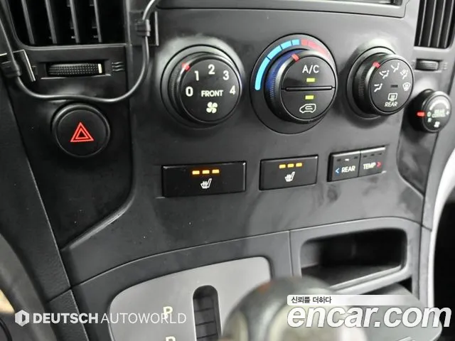 Hyundai Starex — фото 17