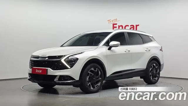 Kia Sportage — фото 1