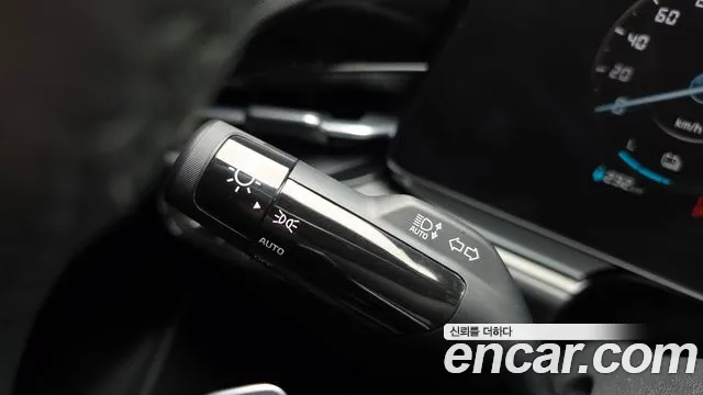 Kia Niro — фото 16