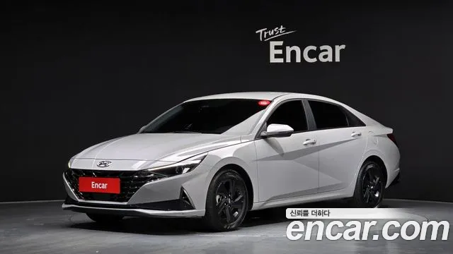 Hyundai Avante — фото 1