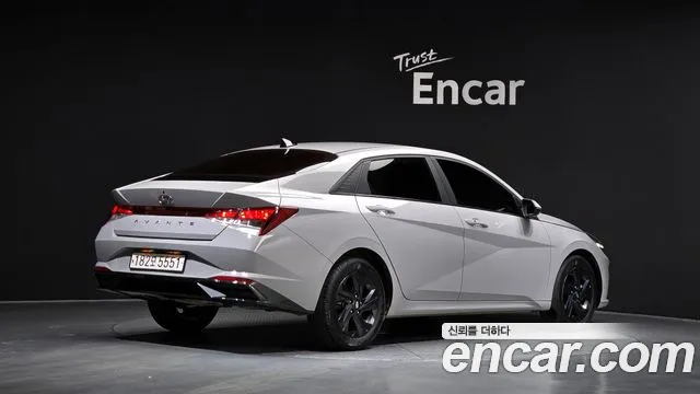 Hyundai Avante — фото 2