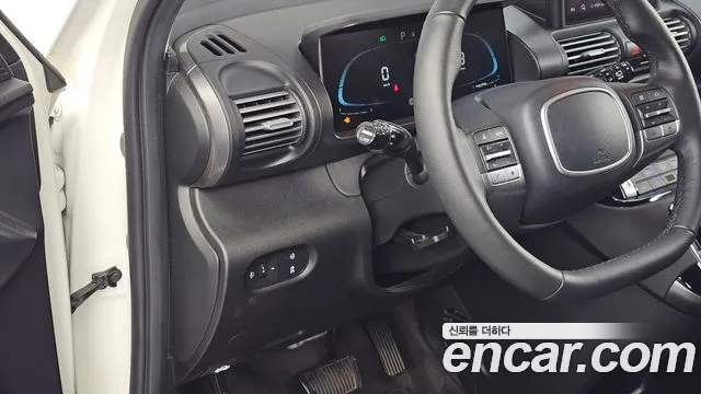 Hyundai Casper — фото 28