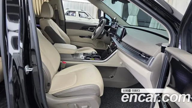 Kia Carnival — фото 26