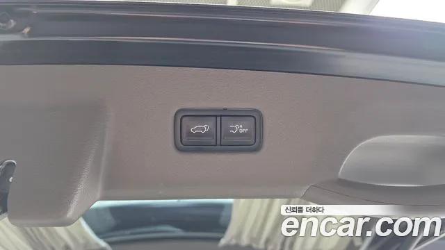 Kia Carnival — фото 35