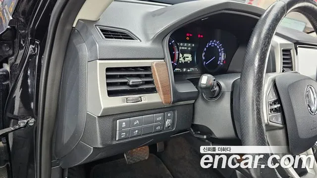 KG_Mobility_Ssangyong Rexton — фото 18
