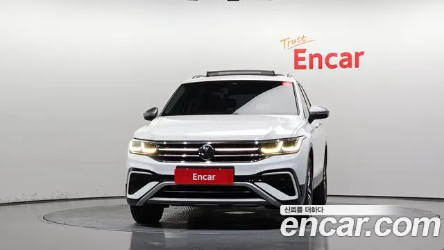 Volkswagen Tiguan — фото 3