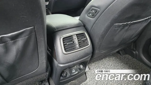 Kia Sorento — фото 31