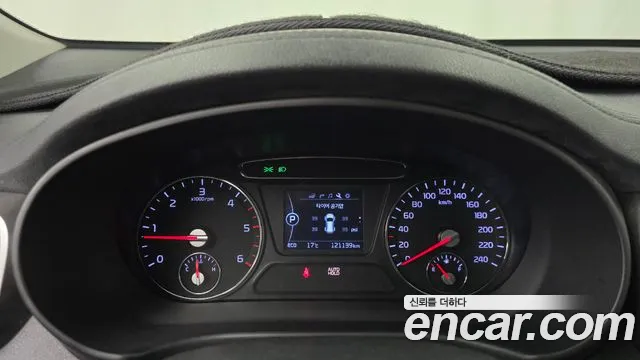 Kia Sorento — фото 8