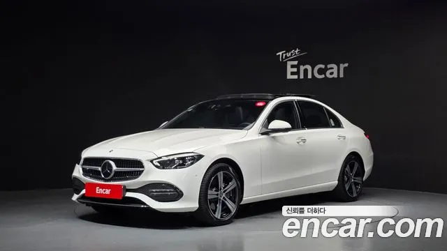 Mercedes-Benz C-Class — фото 1
