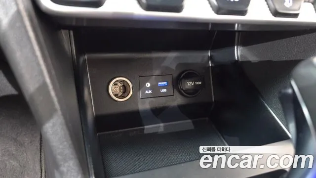 Hyundai Avante — фото 19