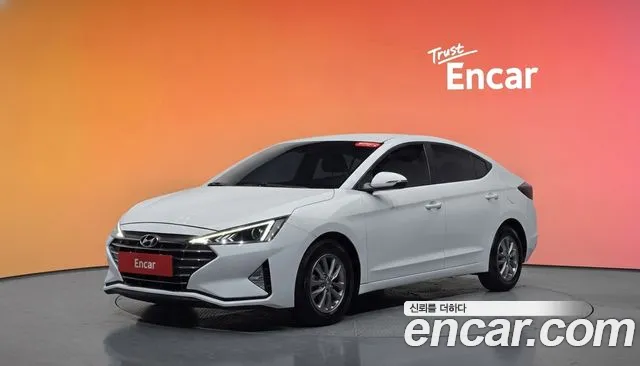 Hyundai Avante — фото 20