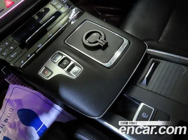 Hyundai Grandeur — фото 12