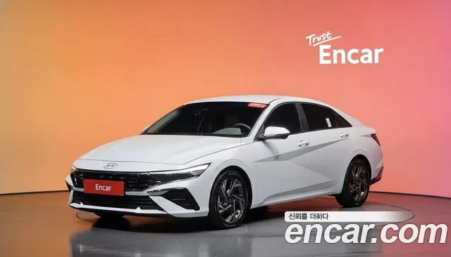 Hyundai Avante — фото 20