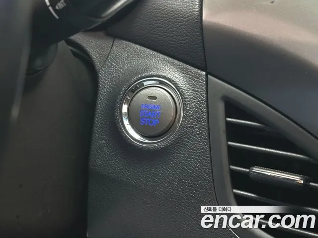 Hyundai Avante — фото 16