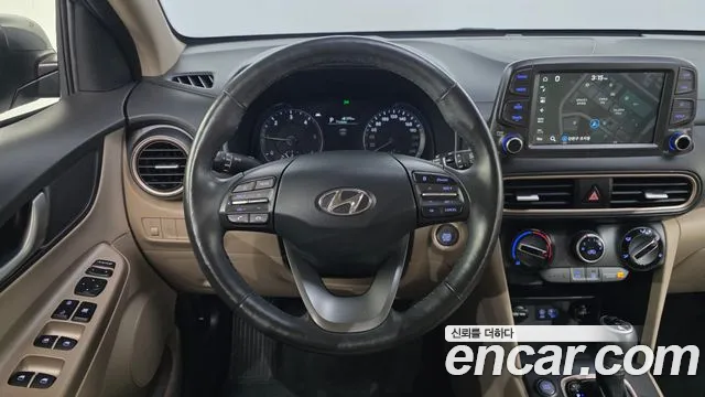 Hyundai Kona — фото 13