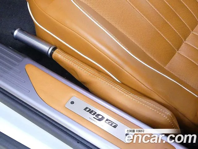 Astonmartin DB9 — фото 17