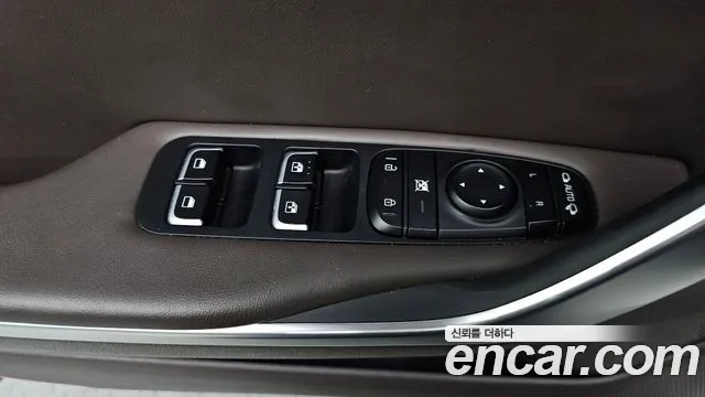 Kia Stinger — фото 16