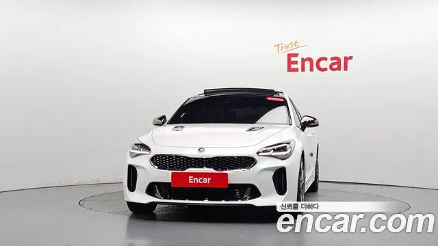 Kia Stinger — фото 2