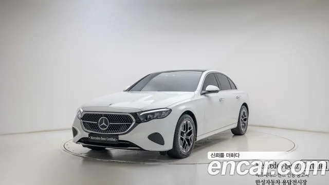 Mercedes-Benz E-Class — фото 1