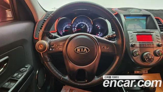 Kia Soul — фото 12