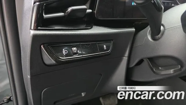 Kia Niro — фото 14