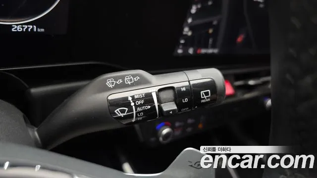 Kia Niro — фото 15