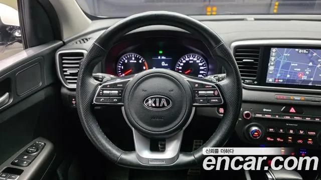 Kia Sportage — фото 13