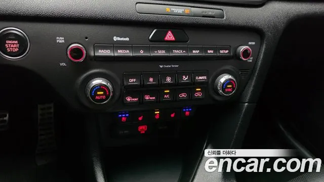 Kia Sportage — фото 17