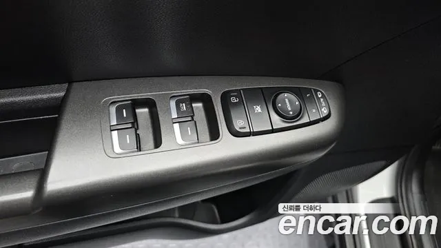 Kia Sportage — фото 28