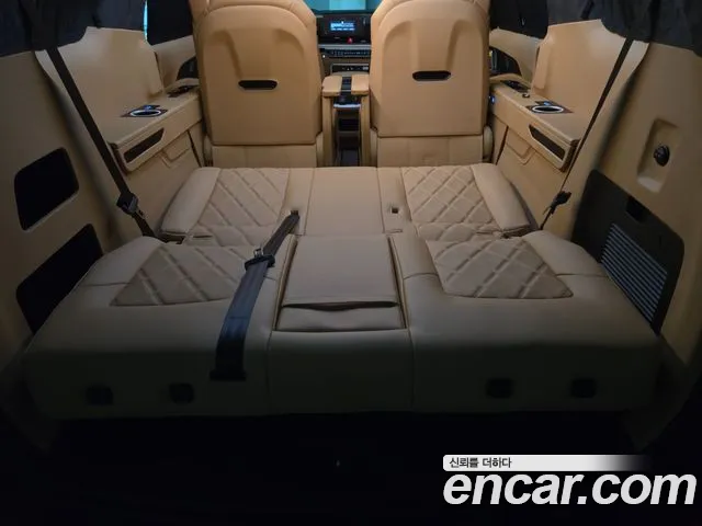 Kia Carnival — фото 11