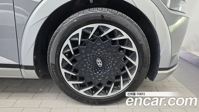 Hyundai Ioniq 5 — фото 21