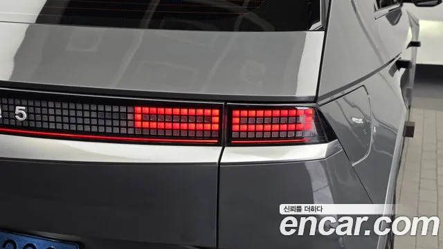 Hyundai Ioniq 5 — фото 23