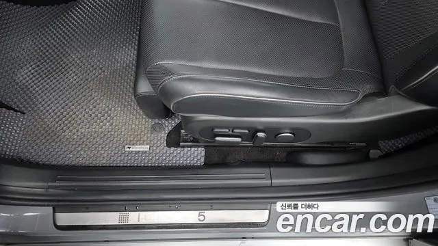 Hyundai Ioniq 5 — фото 31