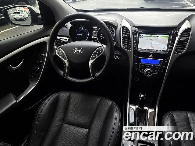Hyundai i30 — фото 6