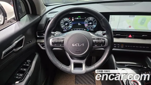 Kia Sportage — фото 13