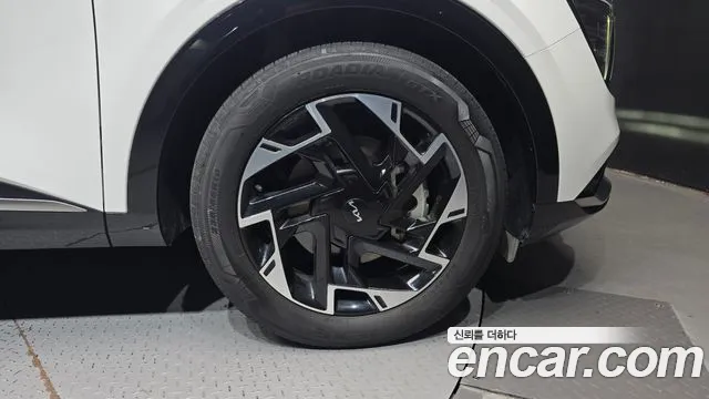 Kia Sportage — фото 21