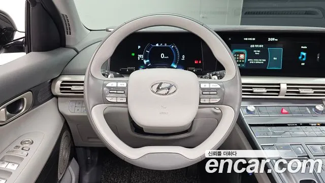 Hyundai Nexo — фото 13