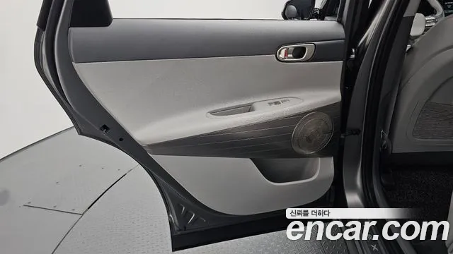 Hyundai Nexo — фото 25