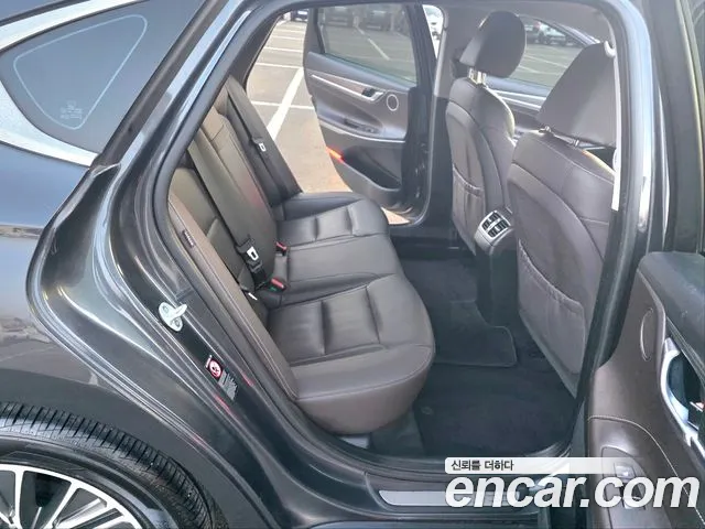 Hyundai Grandeur — фото 12