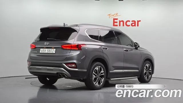 Hyundai Santa Fe — фото 2